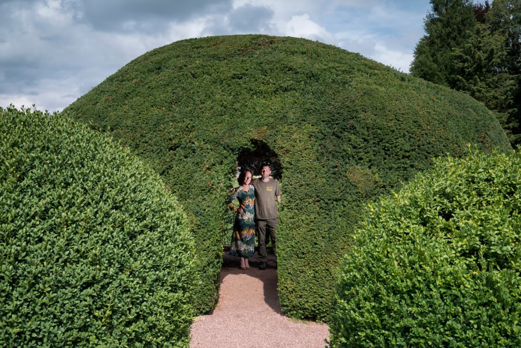 If-grotte-Jardin-Ifs-Gerberoy-Oise-Delphine-proprietaire-Yann-jardinier_1_1399_934